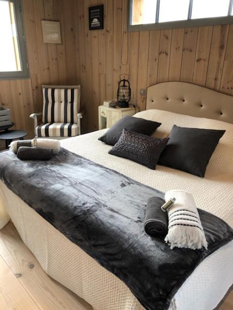 Chambres D'Hotes L'Aousere 比斯卡罗斯 外观 照片